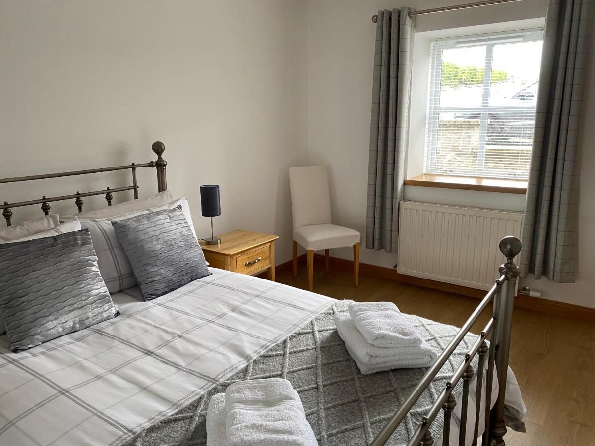 The Den Villa Stuartfield Bagian luar foto